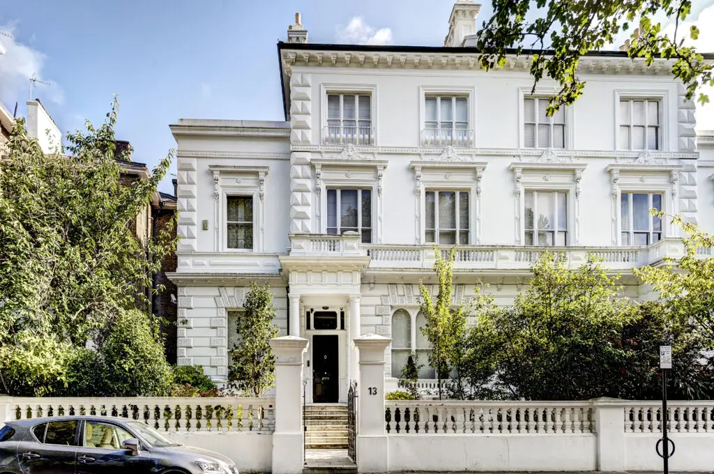luxury apartment in london for sale